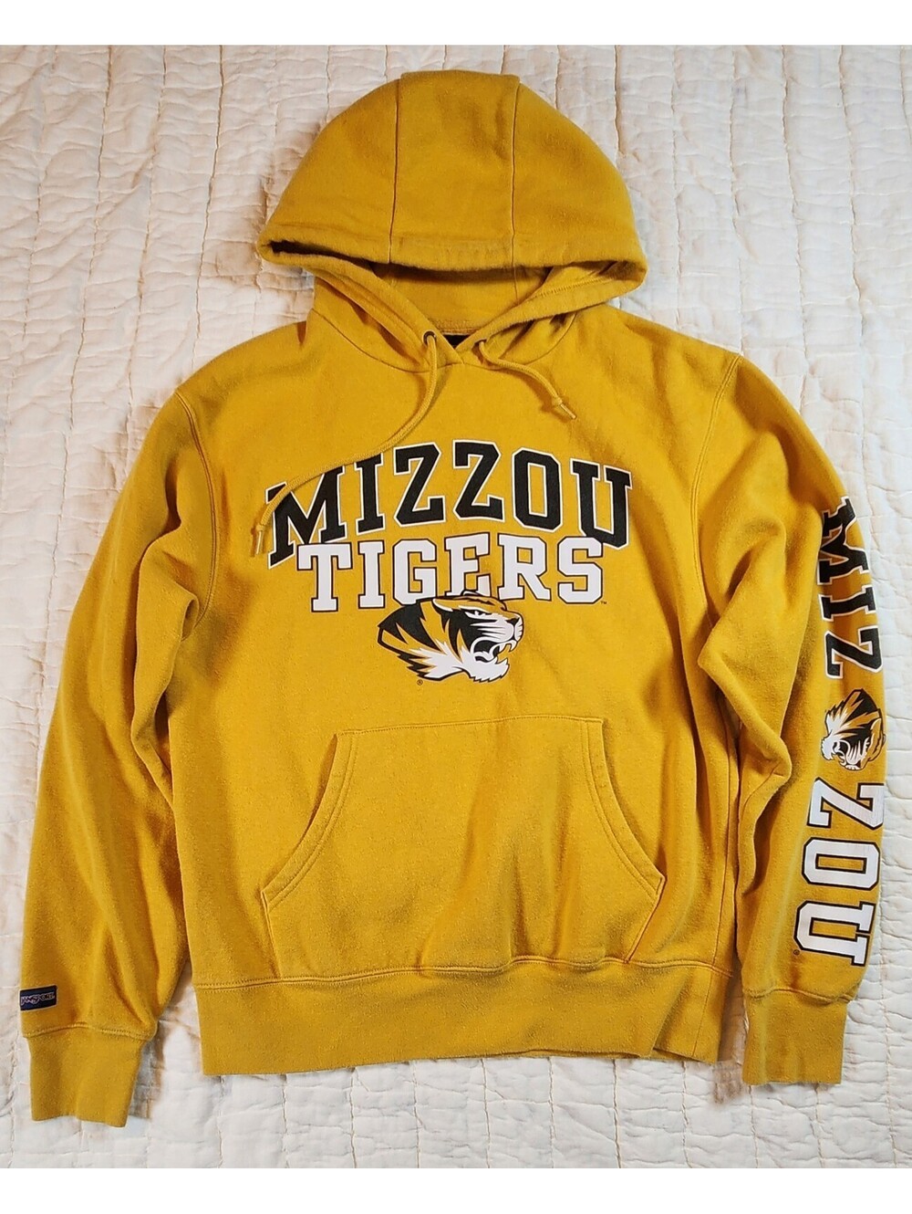 NWOT Vintage Mizzo Tigers JanSport Hoodie Gold Yellow Pristine Graphics Size S